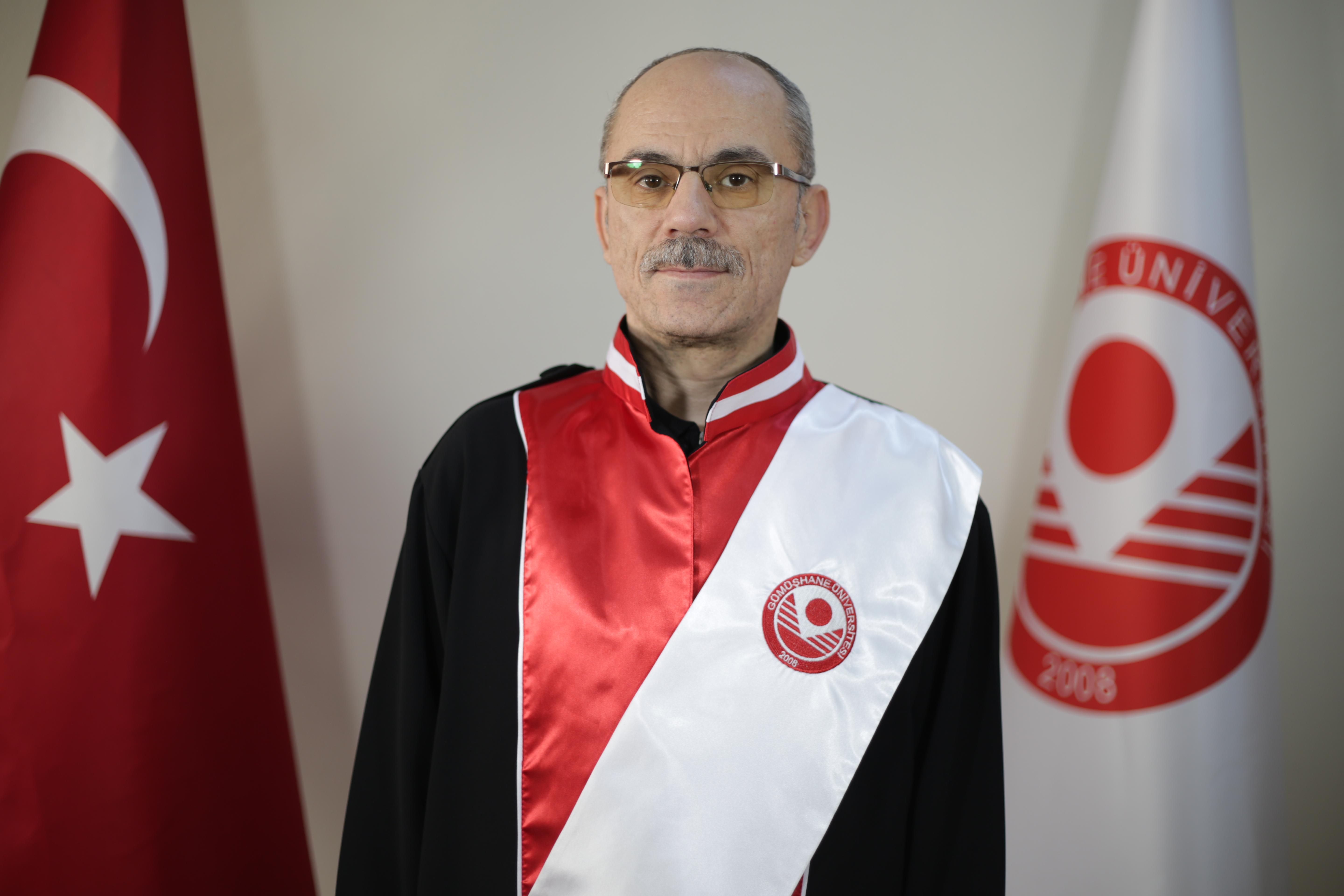 Prof. Dr. Selami Şimşek