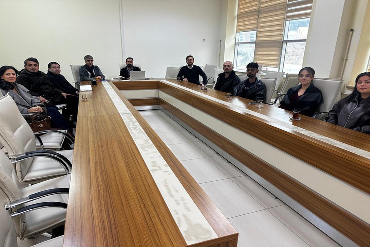 Gümüşhane Üniversitesi Gastronomi ve Mutfak Sanatları Bölümünde İç Paydaş Toplantısı Gerçekleştirildi