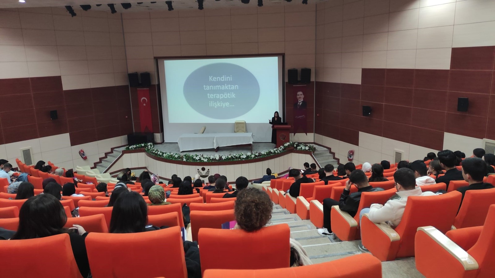 Hemşireliğe İlk Adım” 1. Sınıf Oryantasyon Programı Gerçekleştirildi