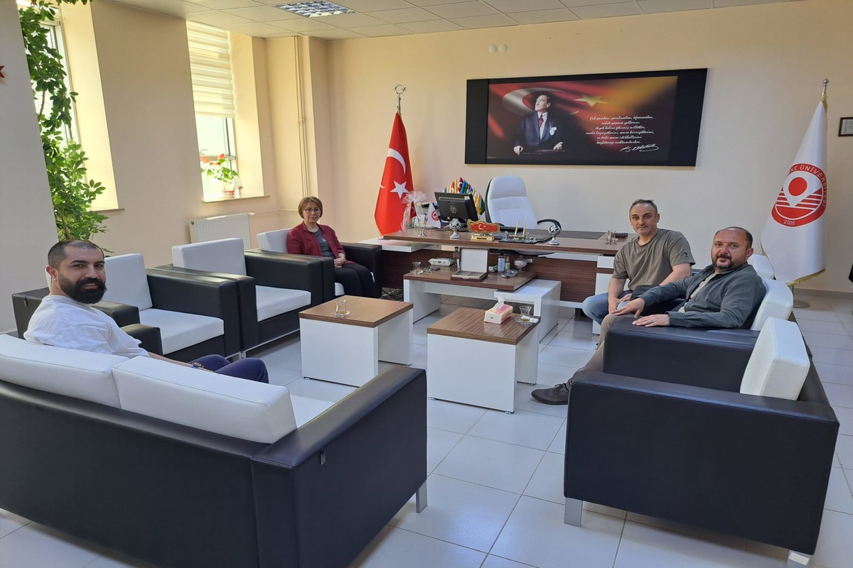 Mühendislik Dekanlığından Tebrik Ziyareti