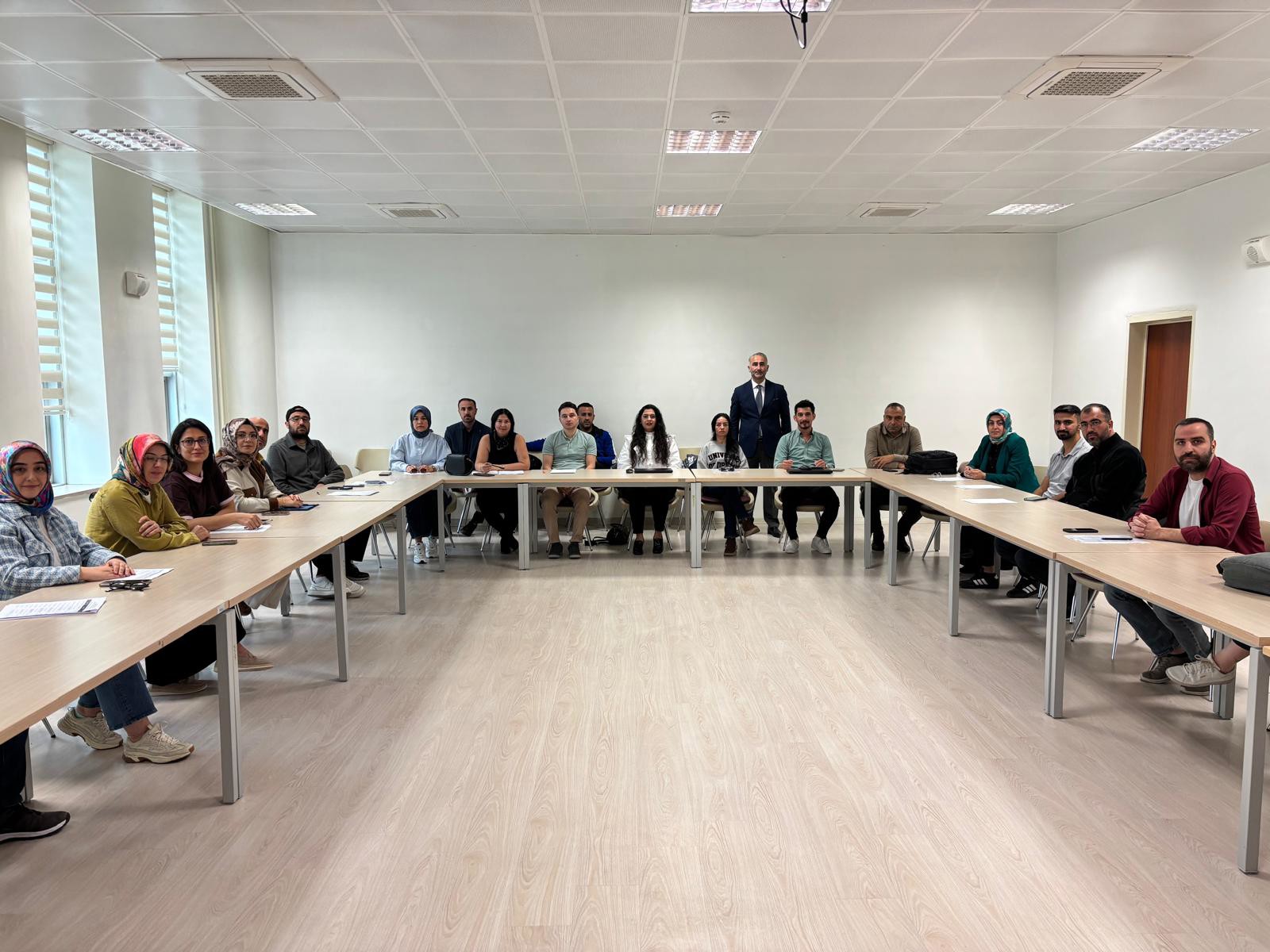 Sağlık Bilimleri Fakültesinde TÜBİTAK ARDEB 3501 Eğitimi Gerçekleştirildi
