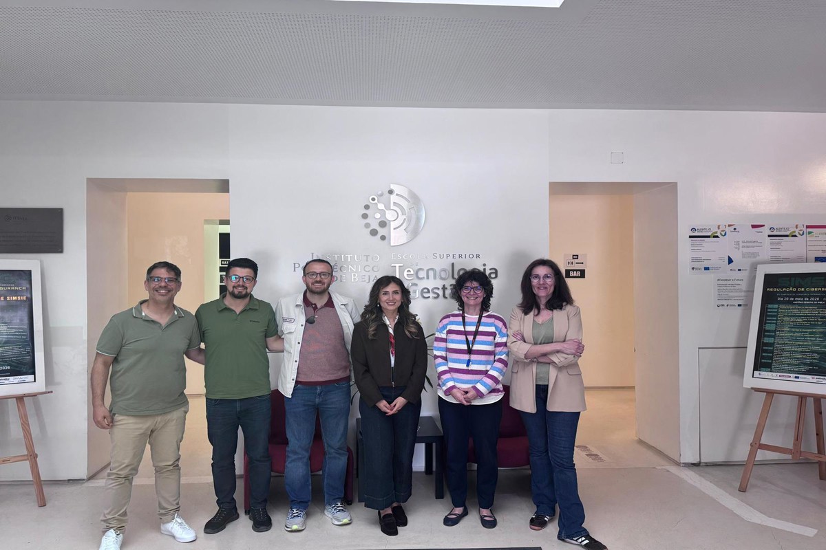 Fakültemiz Gastronomi ve Mutfak Sanatları Bölümü öğretim üyelerinden Dr. Öğr. Üyesi Songül Seda Kamber Taş ve Dr. Öğr. Üyesi Sedat Taş, Portekiz'de Erasmus+ Eğitim Alma Hareketliliği Programına Katılmıştır.