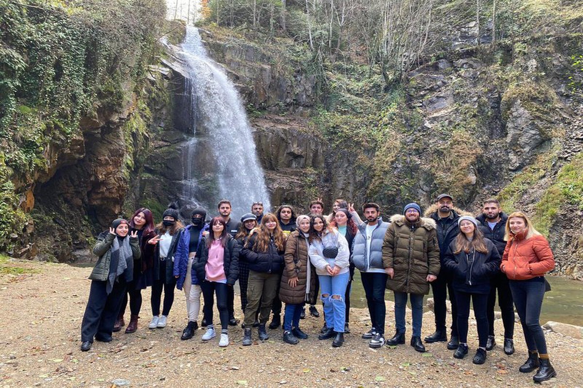 Turizm Rehberliği Öğrencilerinin Yeni Uygulama Rotası Çağlayandibi Şelalesi ve Örümcek Ormanları Oldu
