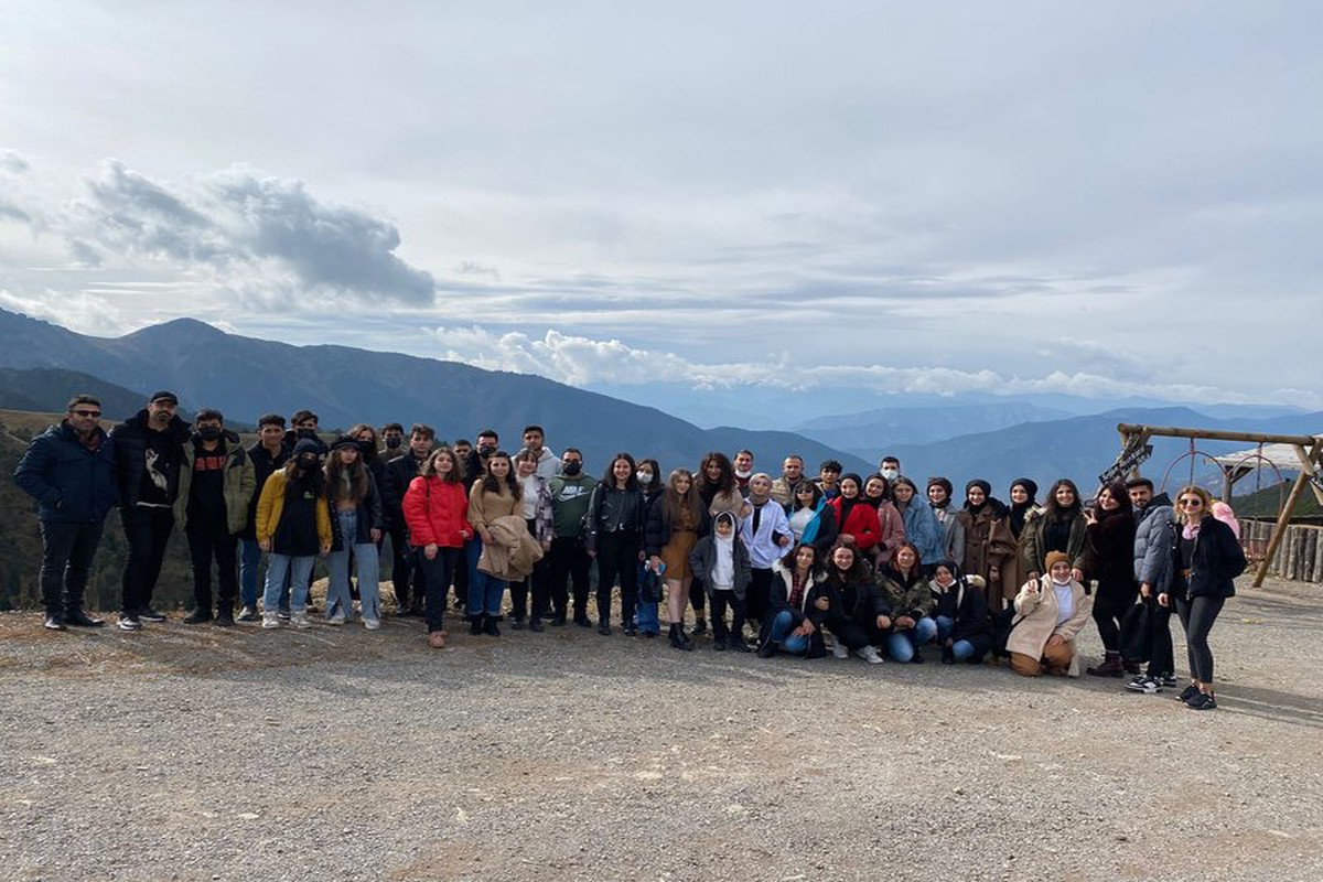 Üniversitemiz Turizm Fakültesi, Turizm Rehberliği Bölümü Saha Uygulamaları Devam Ediyor
