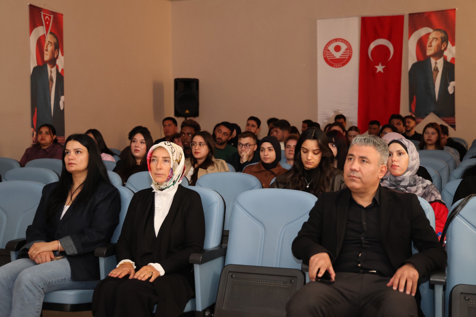 Uygulamalı Bilimler Yüksekokulumuzda Erasmus Bilgilendirme Toplantısı Gerçekleştirildi.